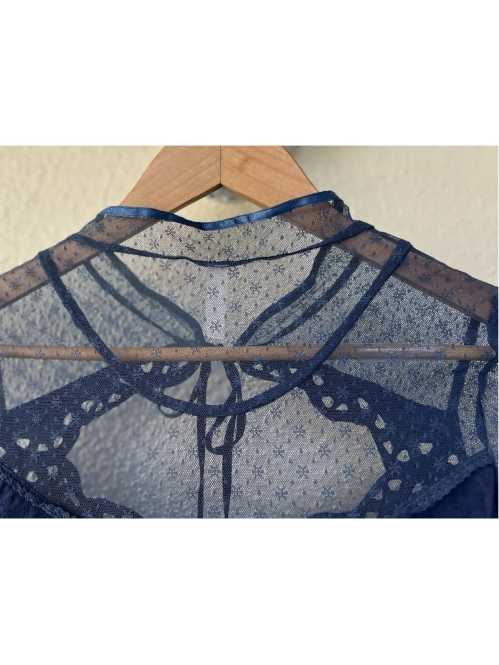 VTG Free People The Originals Cropped Mixed Lace Keyhole Top XS Sheer Dot Whimsy